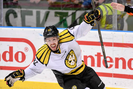 Brynäs Kevin Clark jublar