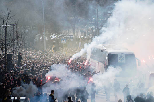 s spelarbuss