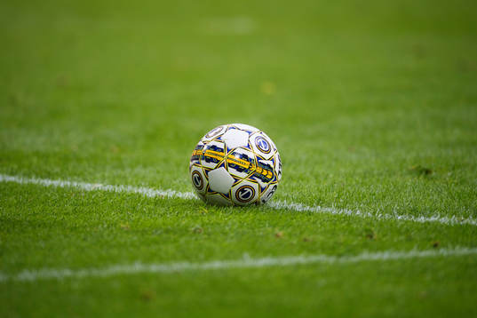 Den officiella fotbollen för Allsvenskan från Select