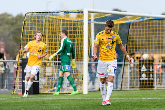 Falkenbergs Erik Pärsson deppar