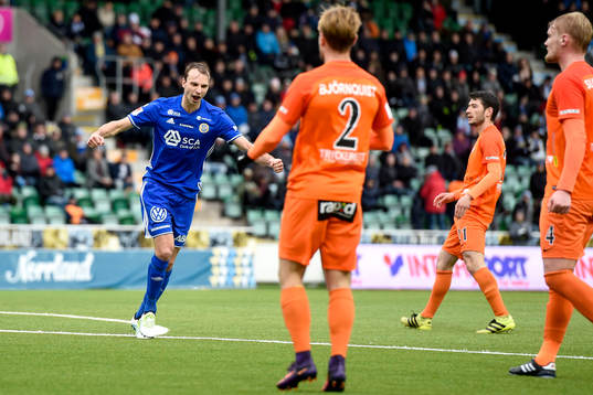 Sundsvalls Lars Krogh Gerson jublar