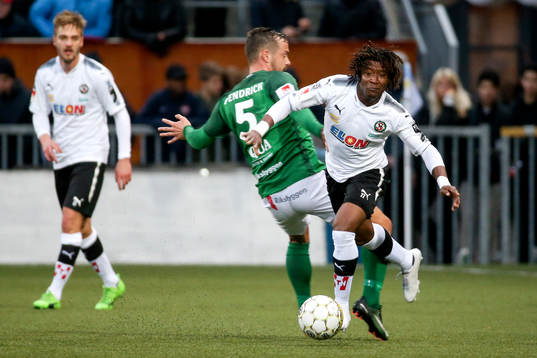 Jönköpings Fredric Fendrich och Örebros Kennedy