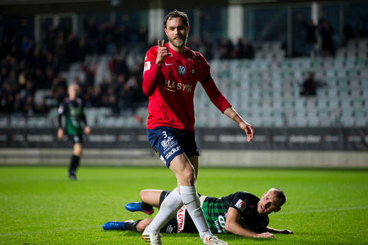 Örgrytes Johan Elmander jublar