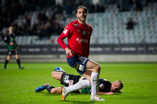 Örgrytes Johan Elmander jublar