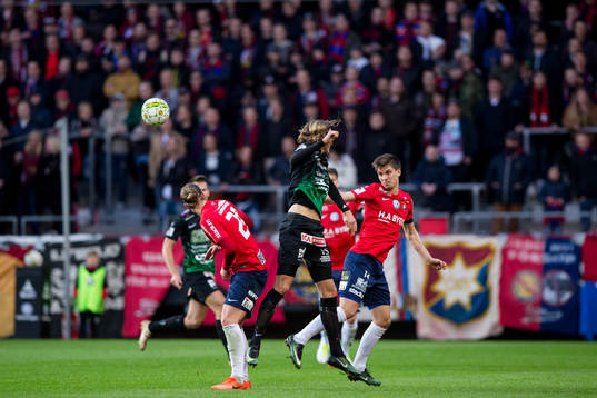 Örgrytes Daniel Paulson vinner nickduell mot Varbergs