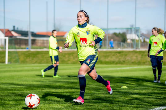 Kosovare Asllani