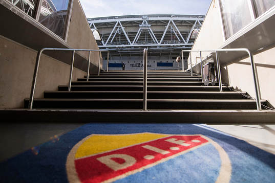 Spelarentré till Tele2 arena