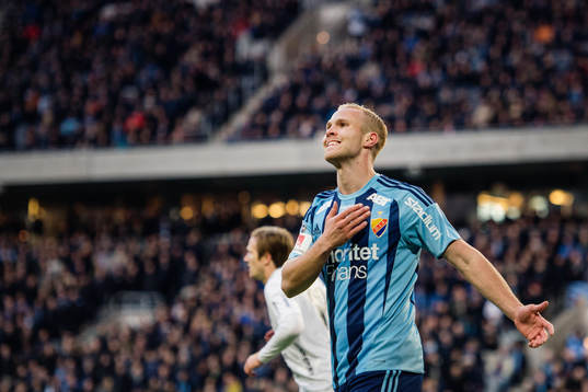 Djurgårdens Gustav Engvall deppar