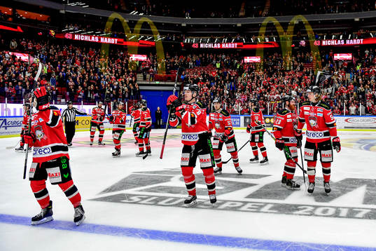 Malmö Redhawks spelare tackar publiken
