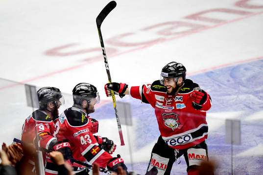 Malmö Redhawks Nichlas Hardt, Konstantin Komarek och