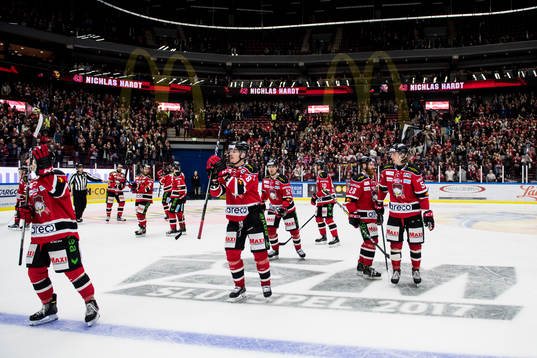 Malmö Redhawks spelare tackar publiken