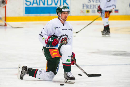 Frölundas John Nyberg före semifinal 2 i SM-slutspelet i