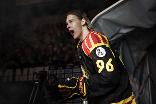 Brynäs Oskar Lindblom före semifinal 2 i SM-slutspelet i