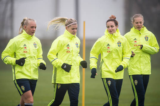 Stina Blackstenius, Olivia Schough, Nathalie Björn och