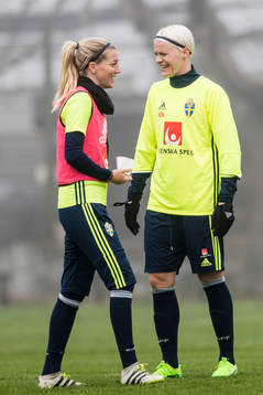 Linda Sembrant och Nilla Fischer