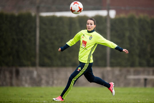 Kosovare Asllani