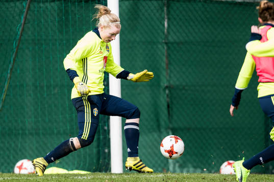 Målvakt Hedvig Lindahl