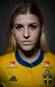 Olivia Schough, spelare i Sveriges damlandslag i fotboll