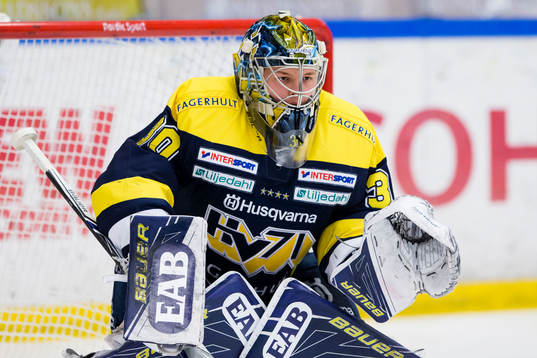 s målvakt Linus Söderström