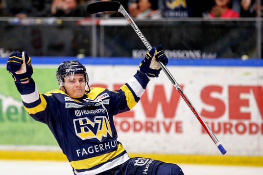 s Lias Andersson jublar