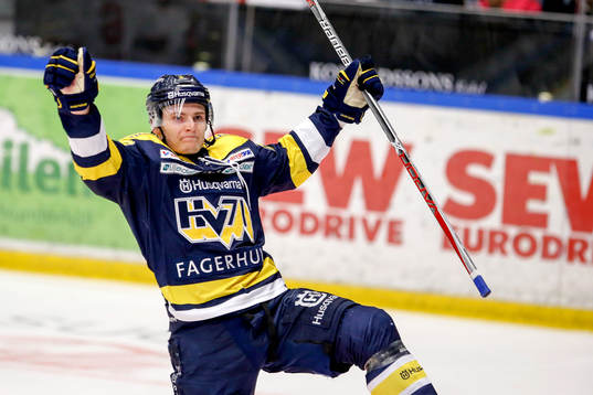 s Lias Andersson jublar