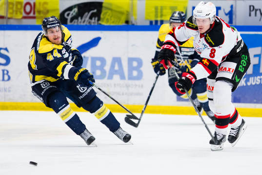 s Mikko Lehtonen mot Malmö Redhawks Lars Bryggman