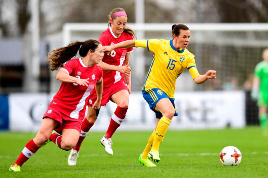 Kanadas Aliysha Chapman och Sveriges Jessica Samuelsson