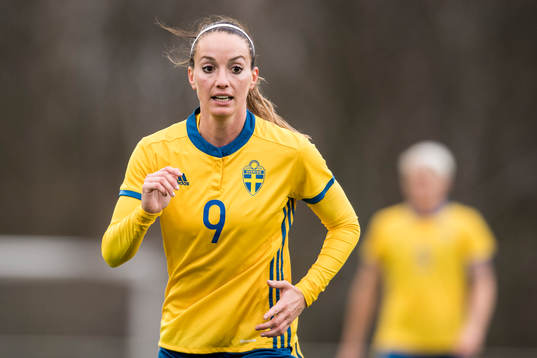 Sveriges Kosovare Asllani