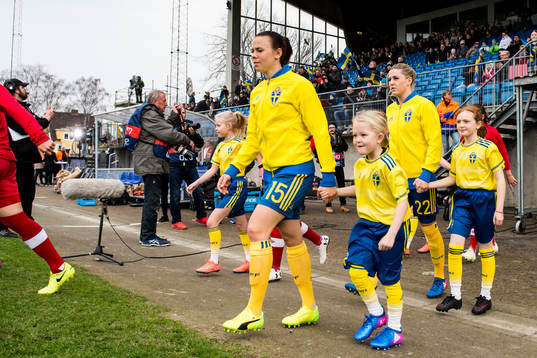Sveriges Jessica Samuelsson gör entre