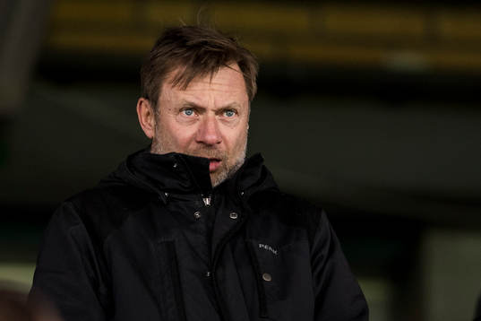 Svenska damlandslagets blivande förbundskapten Peter