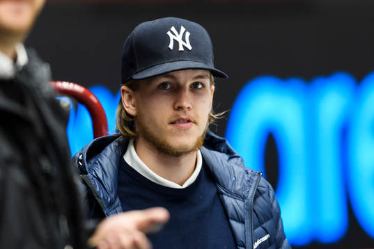 s Niklas Hansson