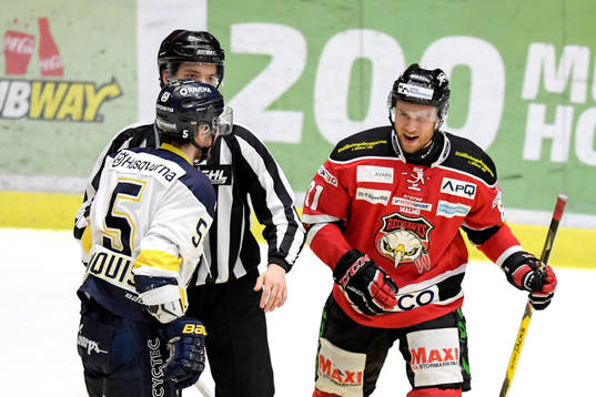 s Adam Almquist och Malmö Redhawks Ilari Filppula