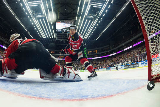 s Lias Andersson (ej i bild ) gör 1-2