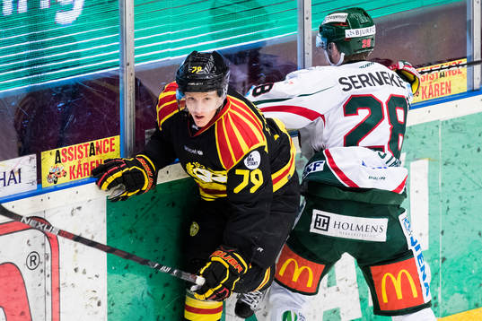 Brynäs Daniel Mannberg och Frölundas Johan Sundström