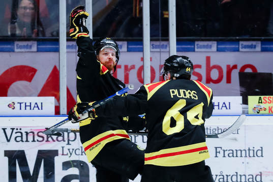 Brynäs Kevin Clark jublar