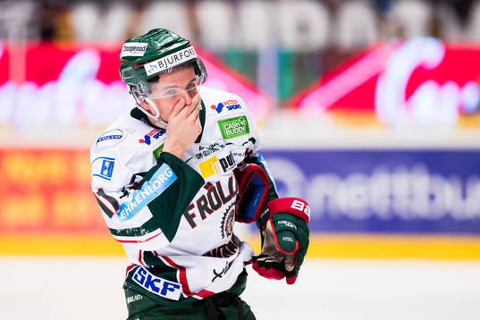 Frölundas Victor Olofsson tar sig för munnen