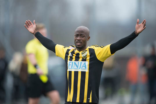 IFK Hässleholms Kojo Annor i matchen i division 2 mellan