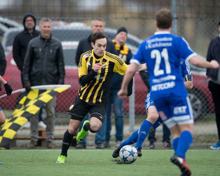 IFK Hässleholms Karim Al-Asi i matchen i division 2 mellan