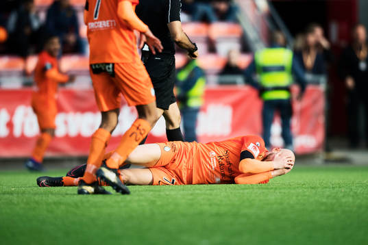 AFC Eskilstunas Zourab Tsiskaridze har ont