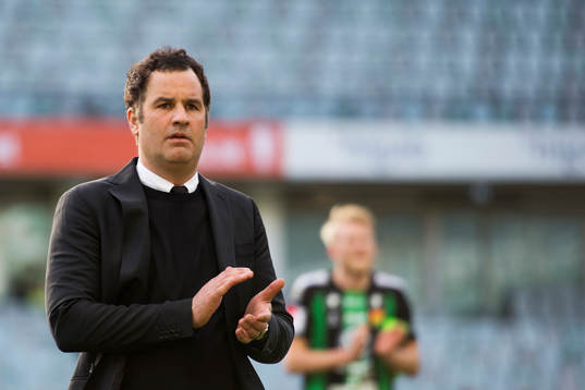 GAIS tränare Benjamin Westman deppar
