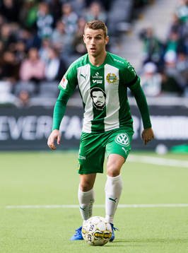 Hammarbys Mario Musa med bollen