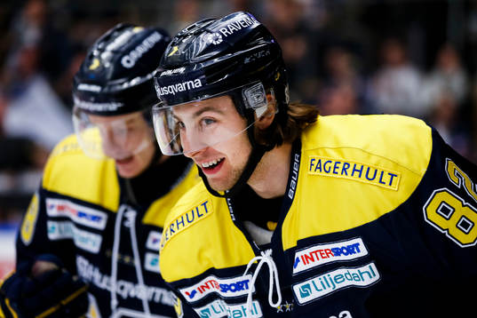 s Kevin Stenlund jublar