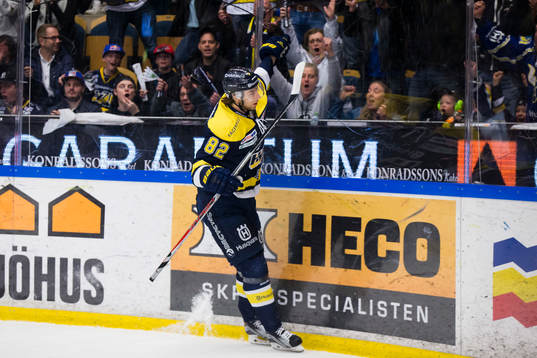 s Kevin Stenlund jublar