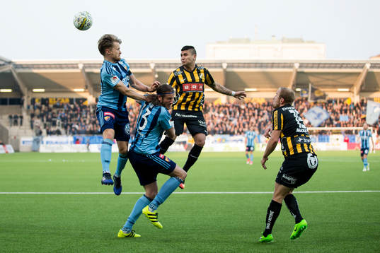 Häckens Paulinho nickar
