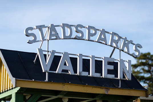 Entré till Stadsparksvallen före fotbollsmatchen i