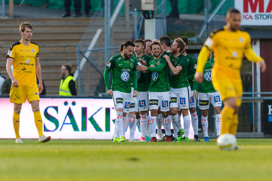 Jönköpings spelare jublar