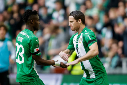 Byte mellan Hammarbys Gershon Koffie och Johan Persson