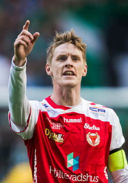 Kalmars Rasmus Elm gestikulerar