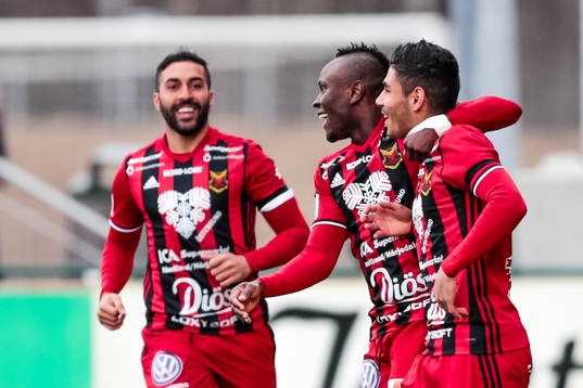 Östersunds Hossam Aiesh jublar