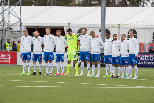 Norrköping hedrar offren från terrorattacken i Stockholm